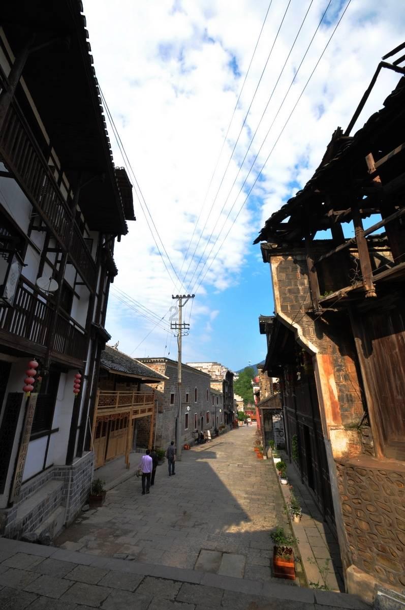 知名“大空头”发声力挺美股牛市!高呼美国赤字担忧被夸大